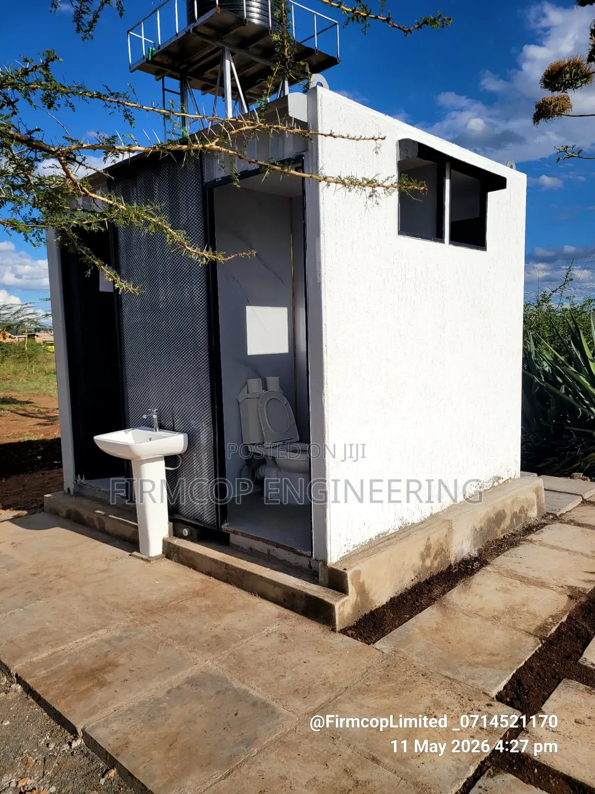 10ft Ablution Block- 3toilets, 1urinal