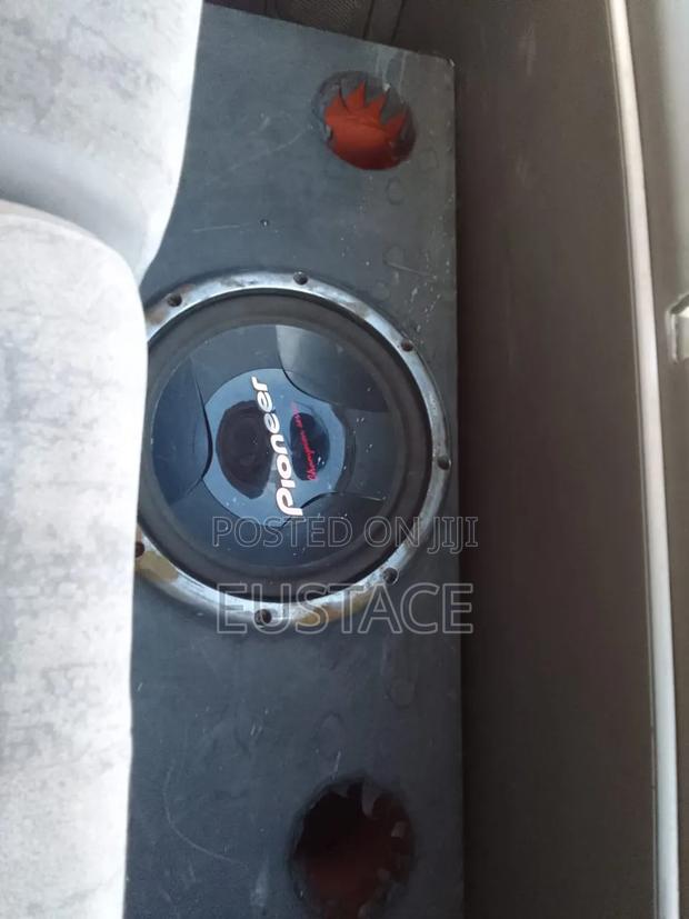 Nissan Serena 2002 White - thumbnail 10