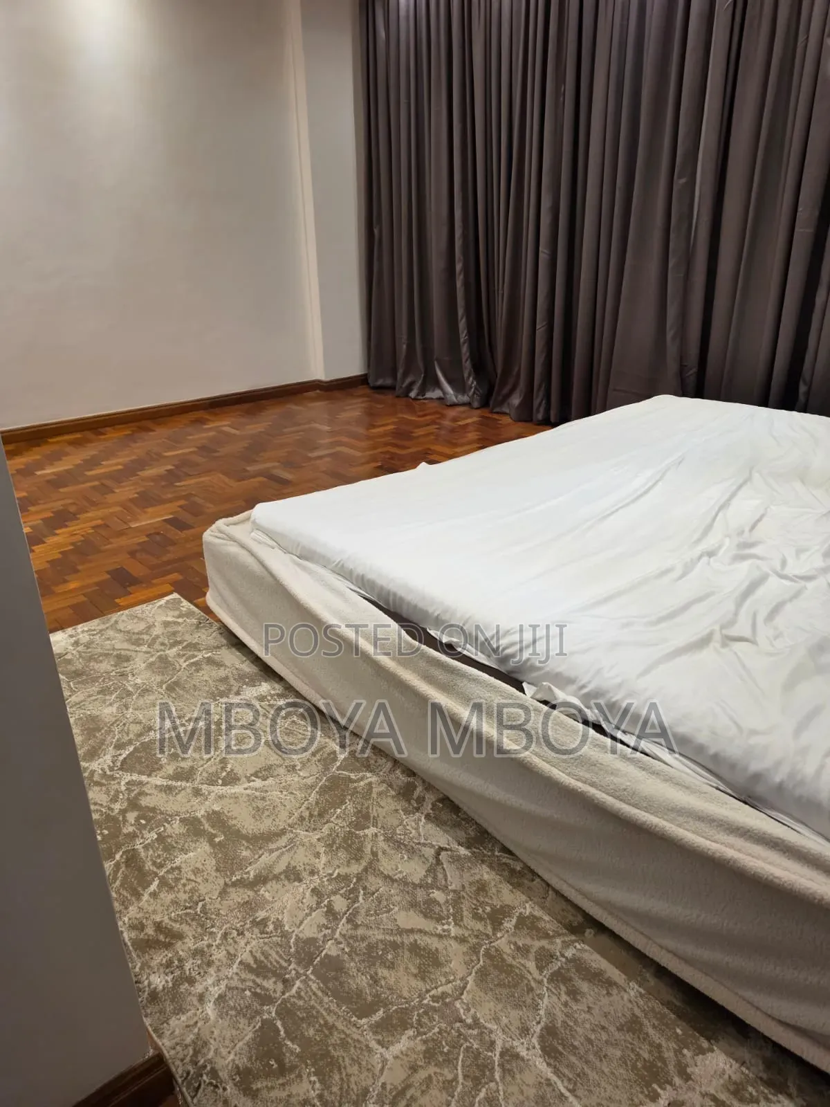 6bdrm Apartment in Parklands for sale