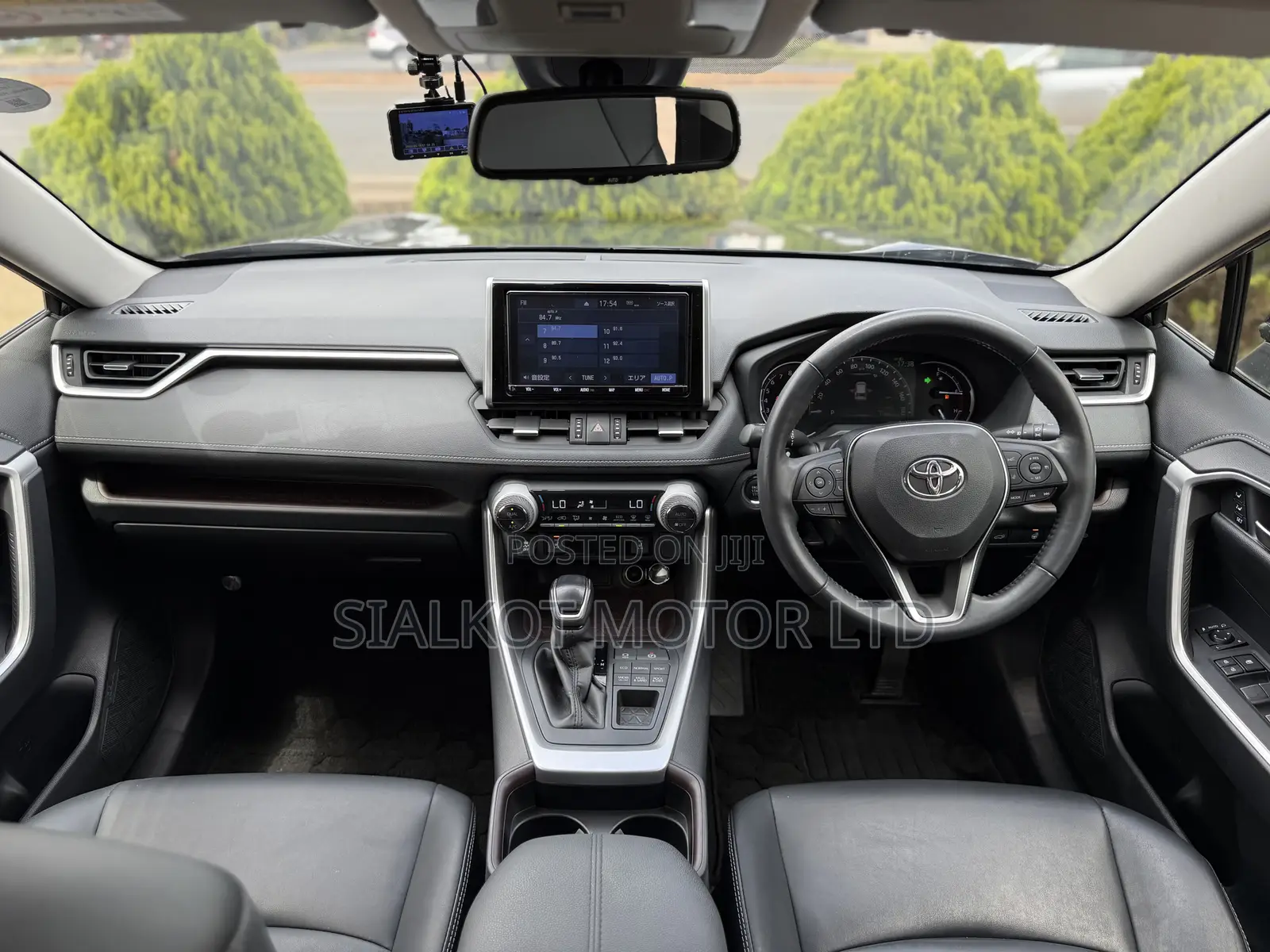 Toyota RAV4 LE AWD 2019 Blue