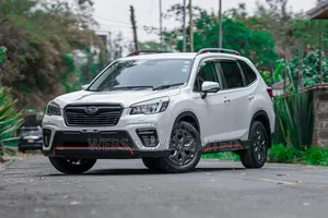 Subaru Forester 2019 Silver