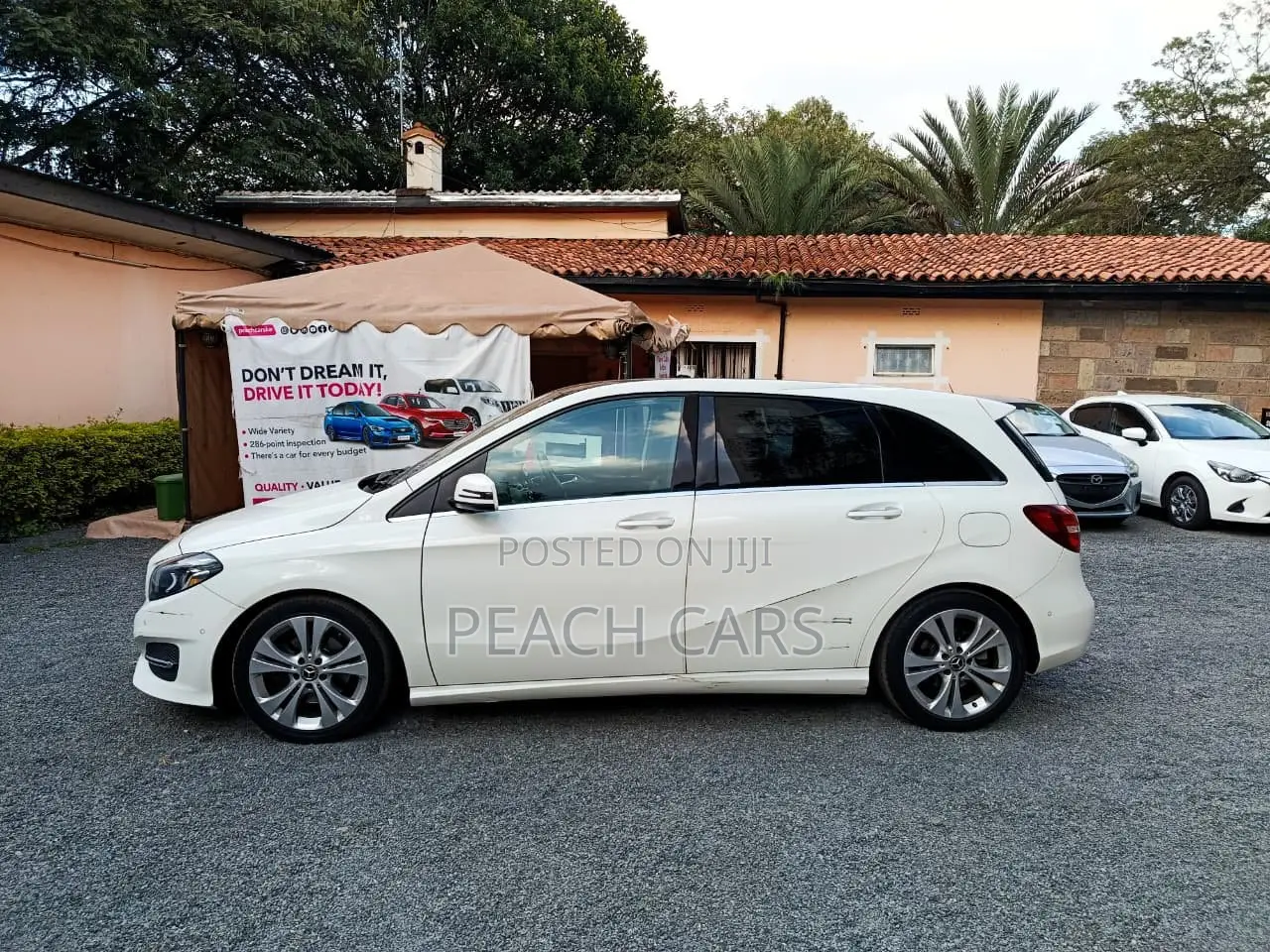 Mercedes-Benz B-Class 2017 White