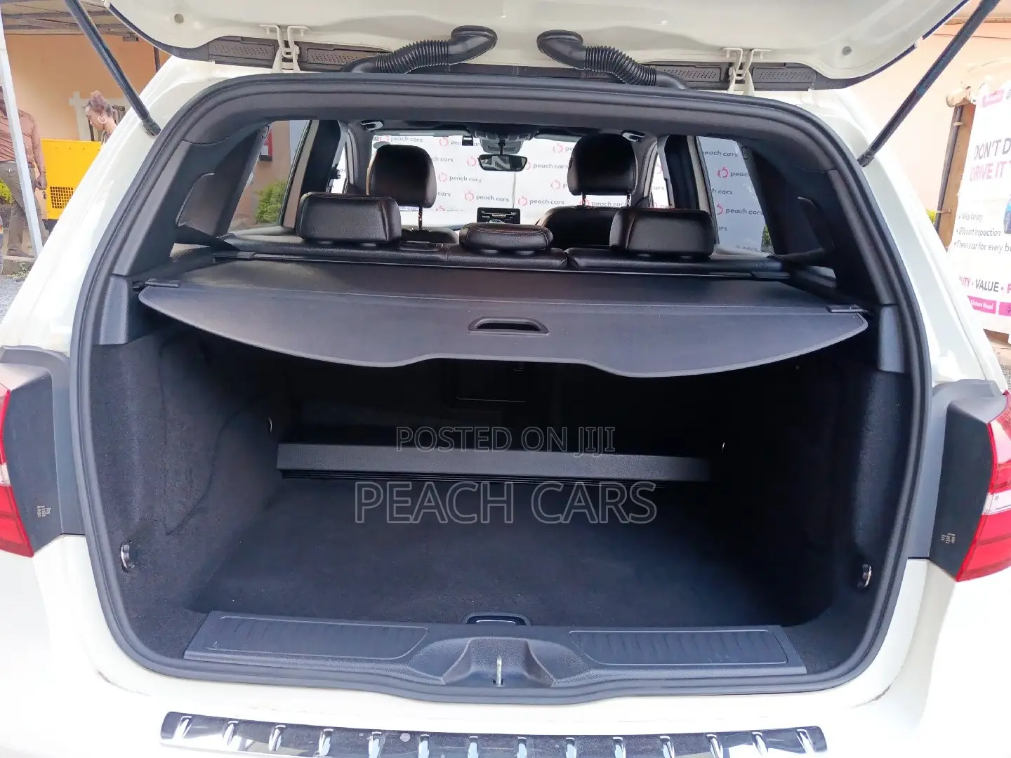 Mercedes-Benz B-Class 2017 White