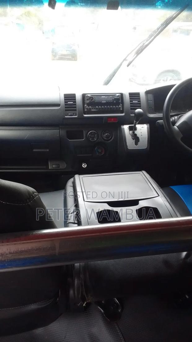 Toyota HiAce 2014 White - thumbnail 5