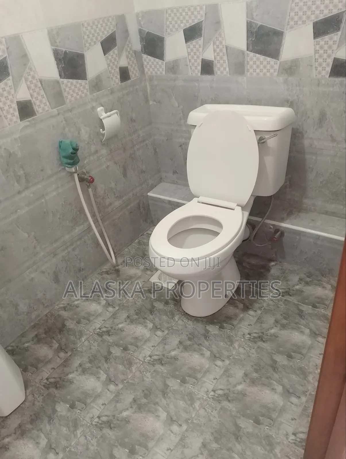 3bdrm Penthouse in Nyali Estate for rent