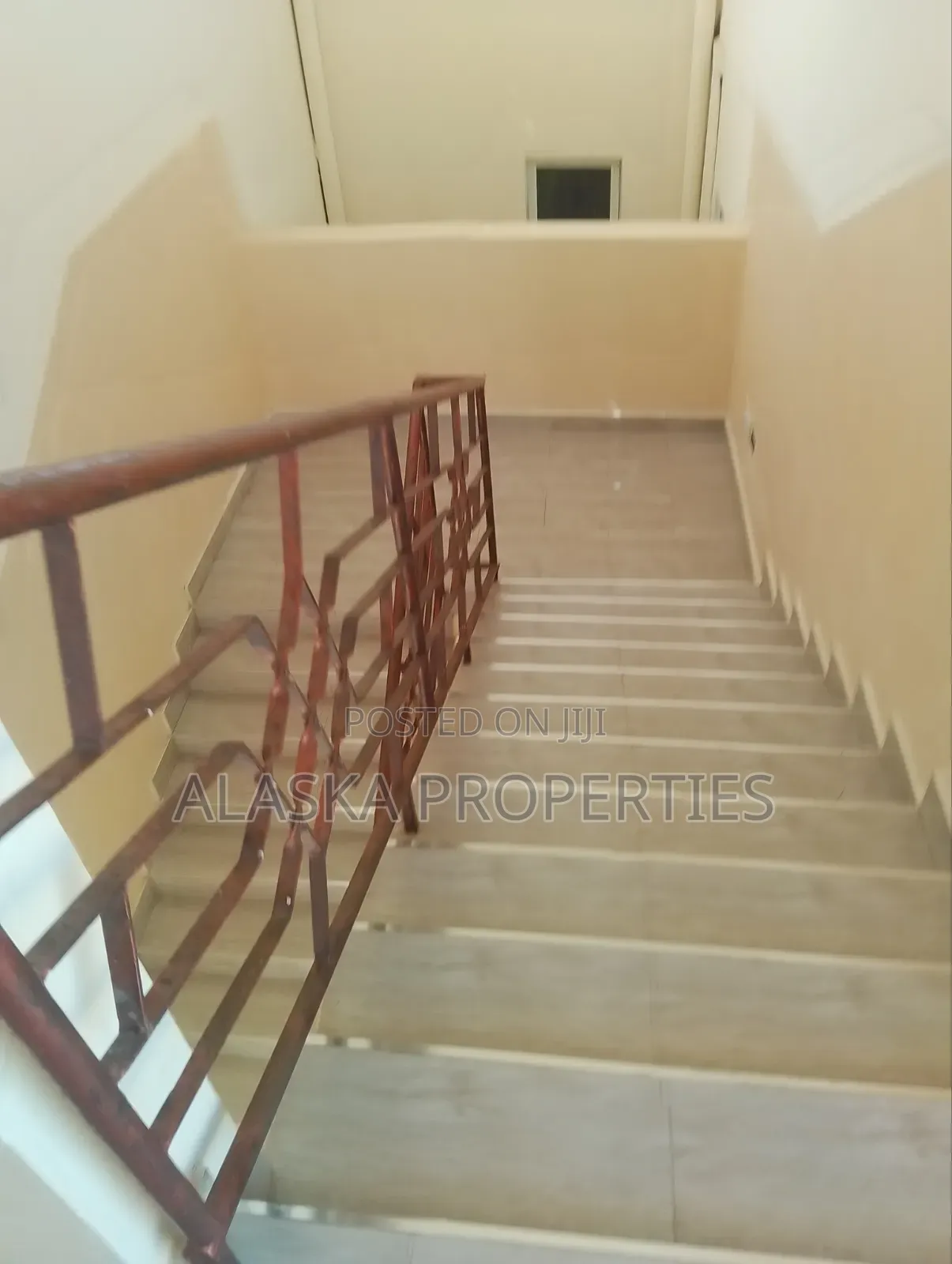 3bdrm Penthouse in Nyali Estate for rent