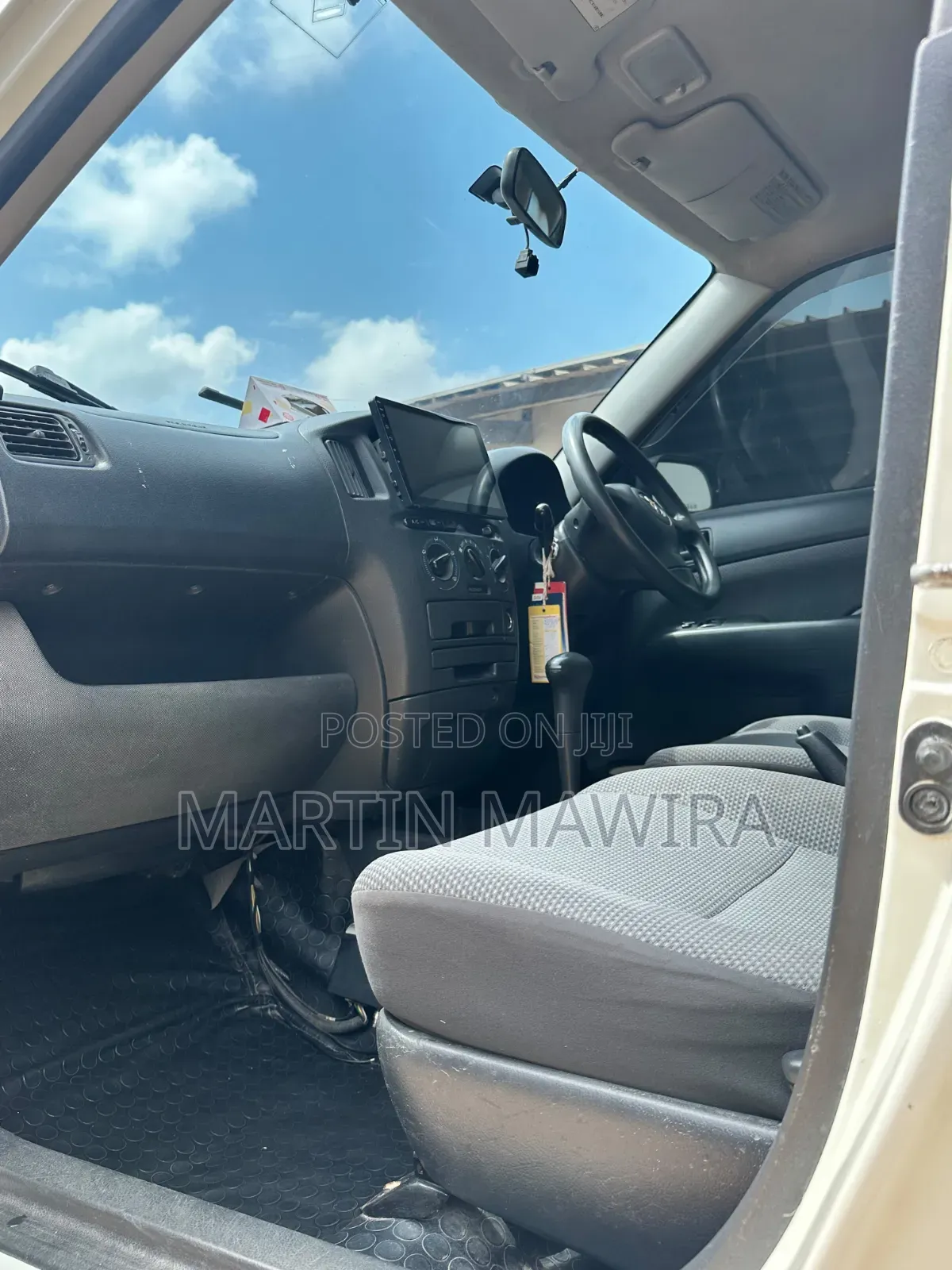 Toyota Succeed 2010 White