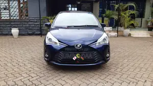 Toyota Vitz 1.0 FWD 5dr 2019 Blue