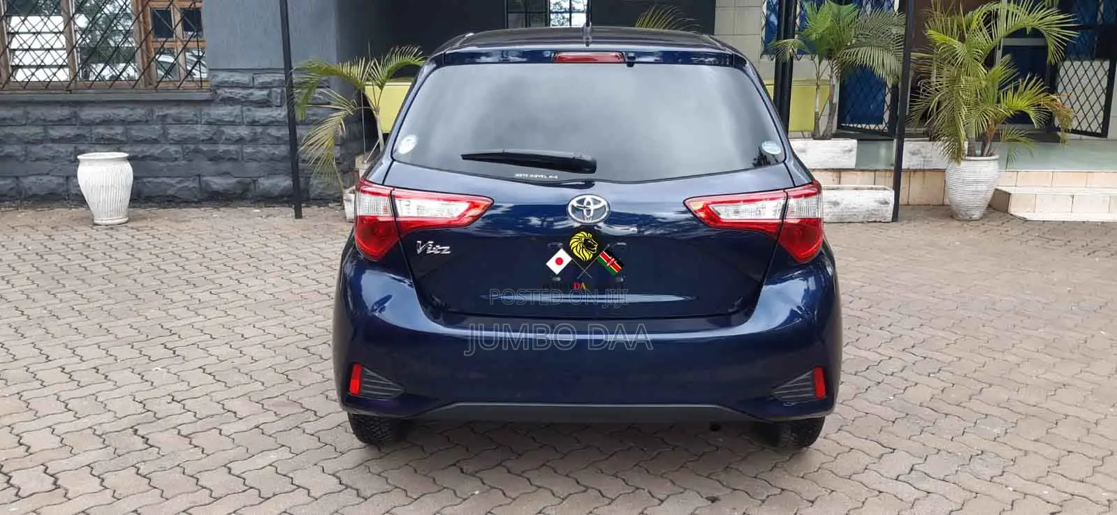 Toyota Vitz 1.0 FWD 5dr 2019 Blue