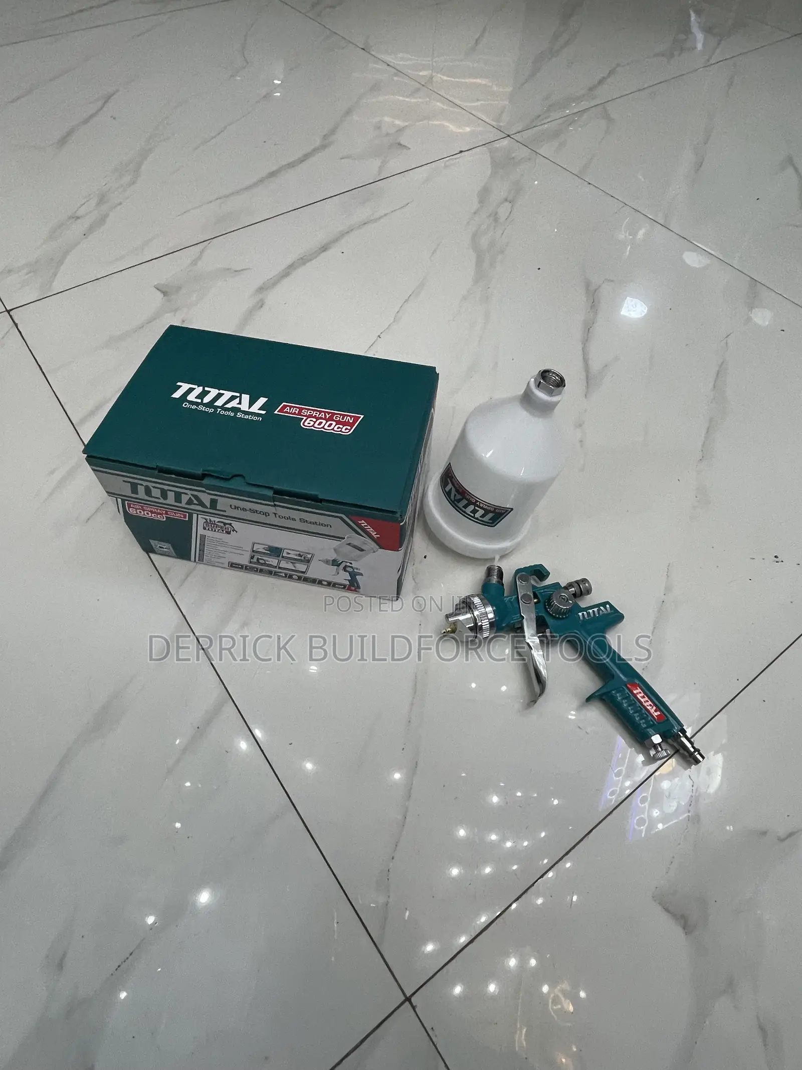 Total 600cc Plastic Air Spray Gun