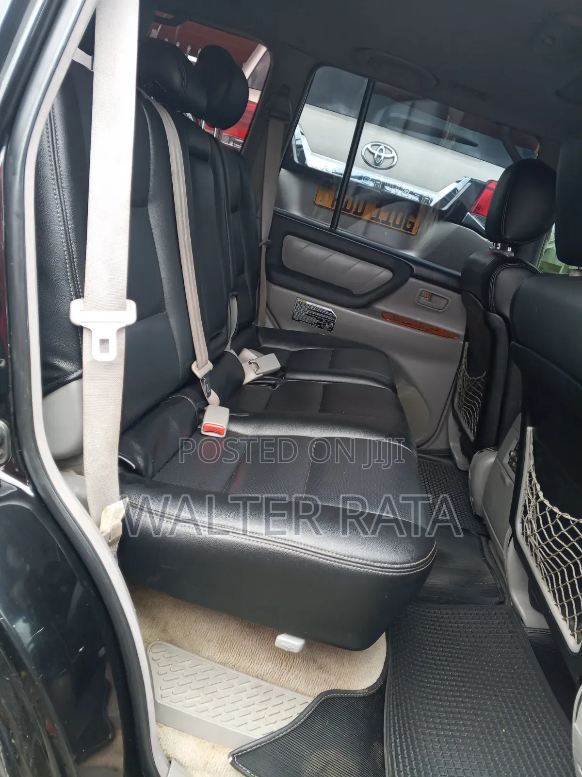 Toyota Land Cruiser 2004 Black