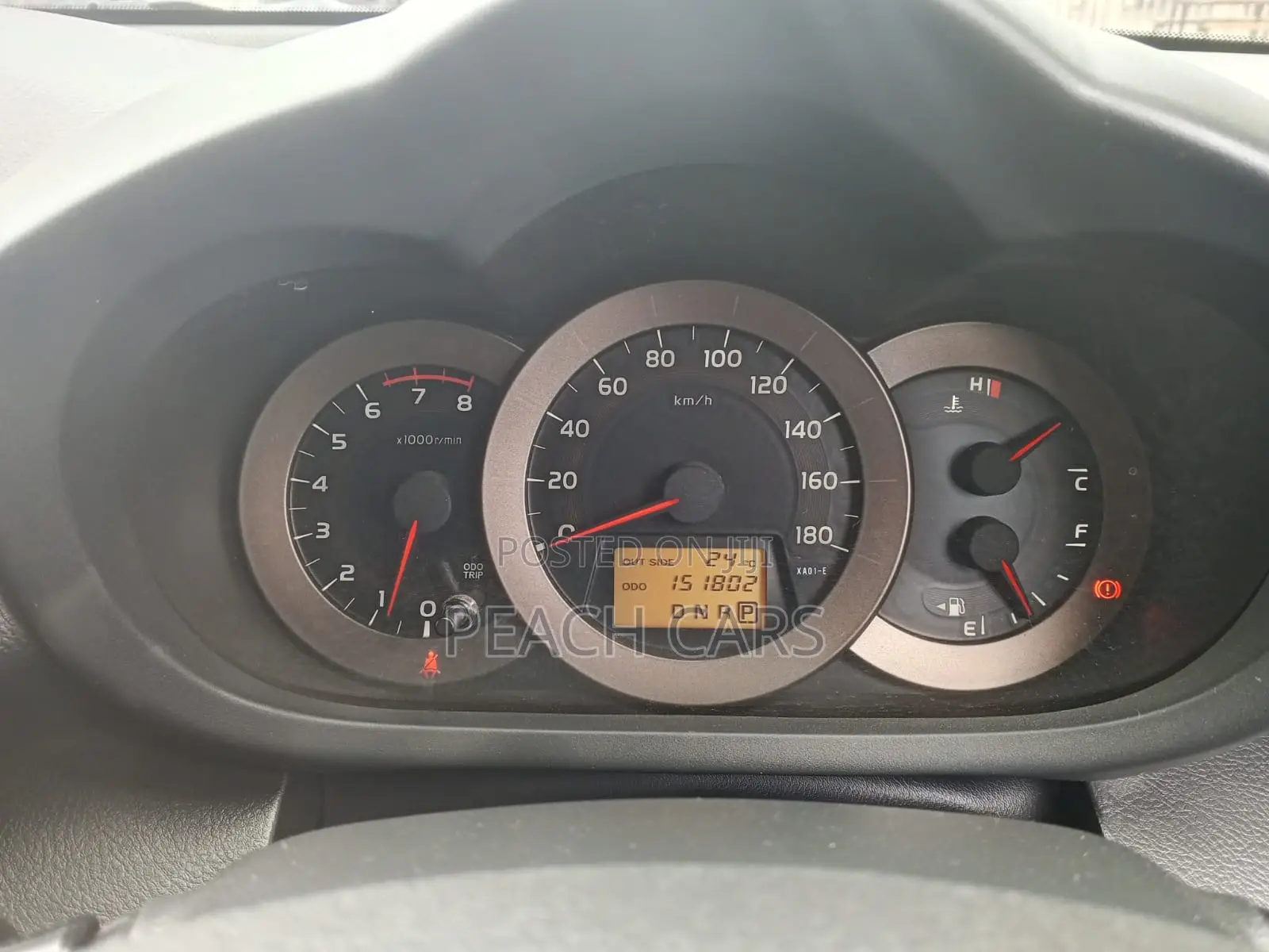 Toyota Vanguard 2013 Red