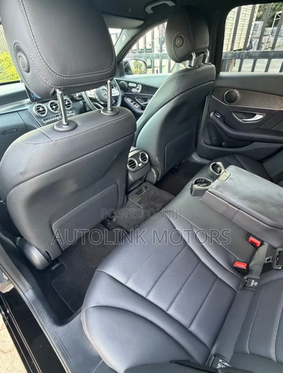 Mercedes-Benz C200 2019 Black