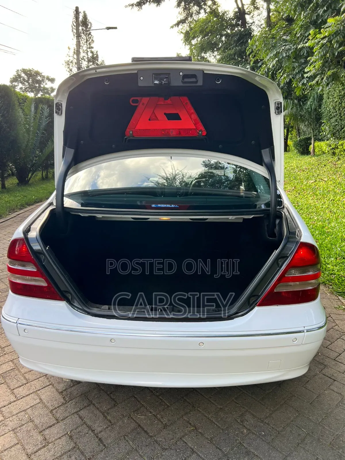 Mercedes-Benz C230 2005 White
