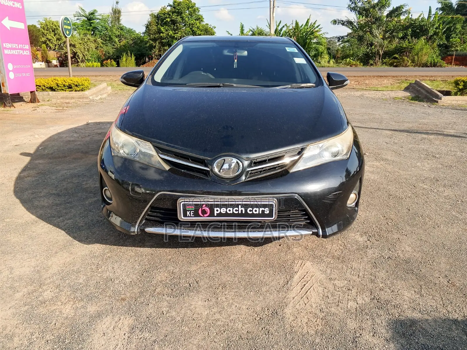 Toyota Auris 2015 Black