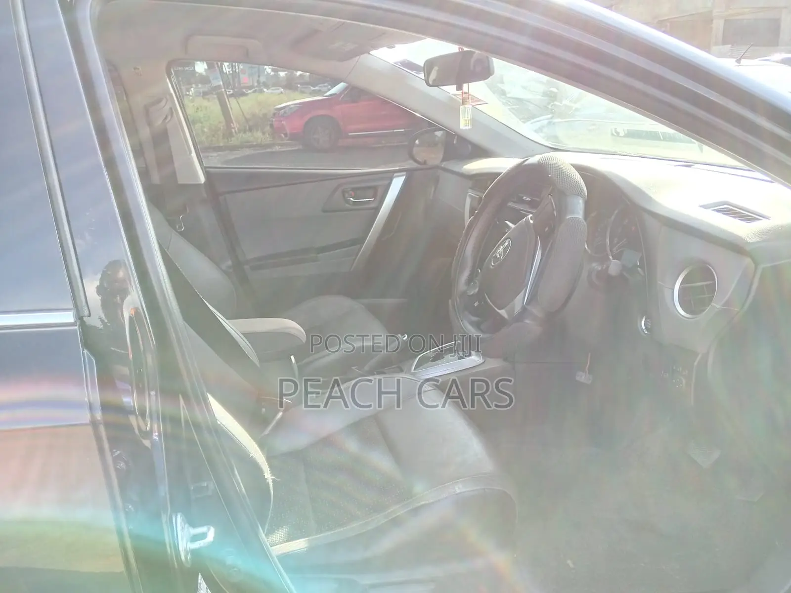 Toyota Auris 2015 Black