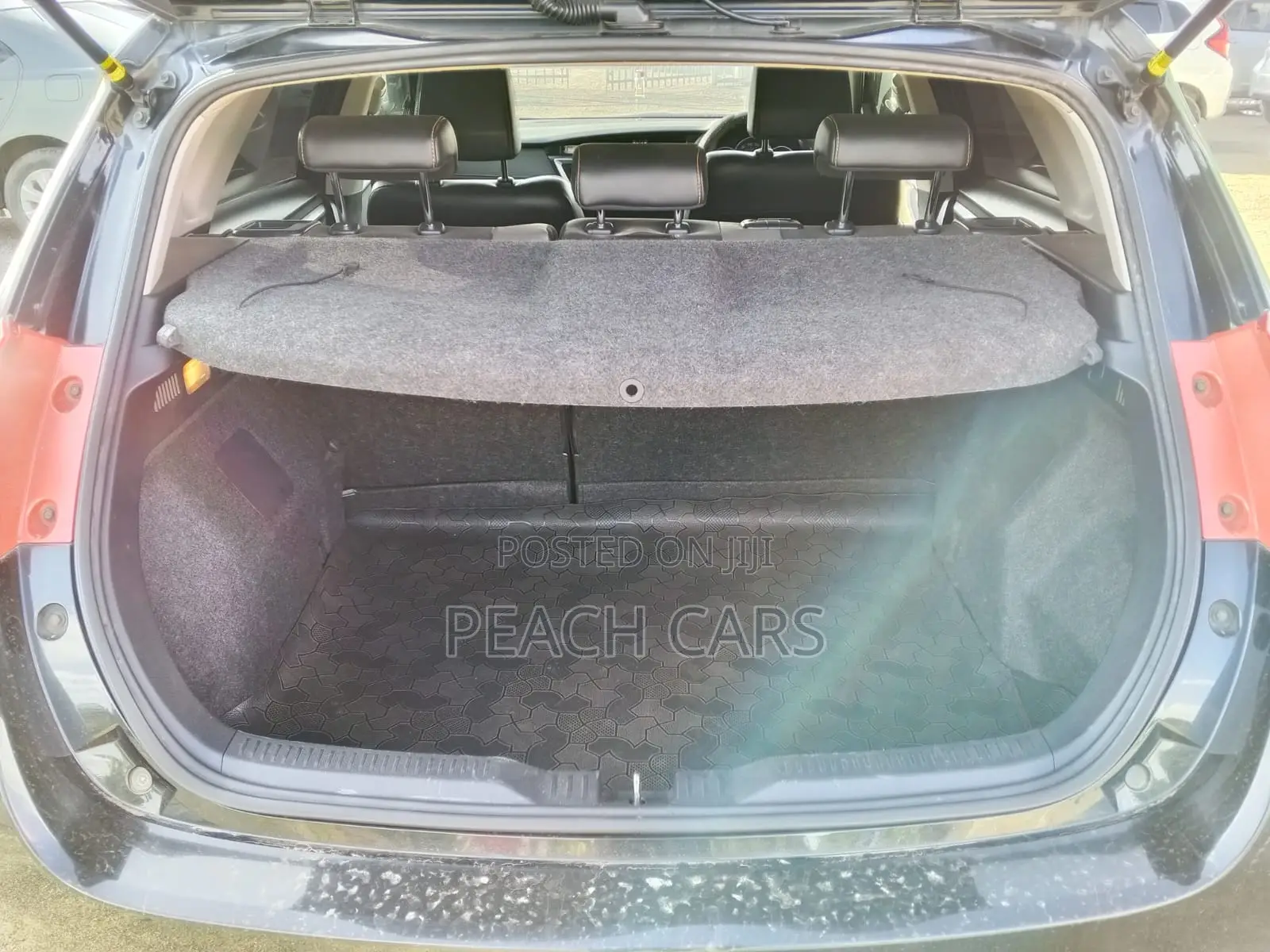Toyota Auris 2015 Black