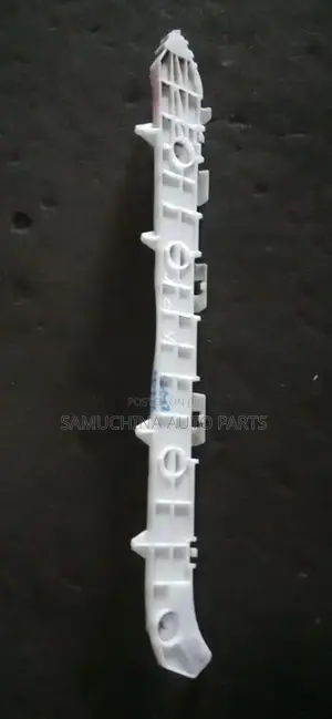 Rear Bumper Slide Toyita Noah Zrr70