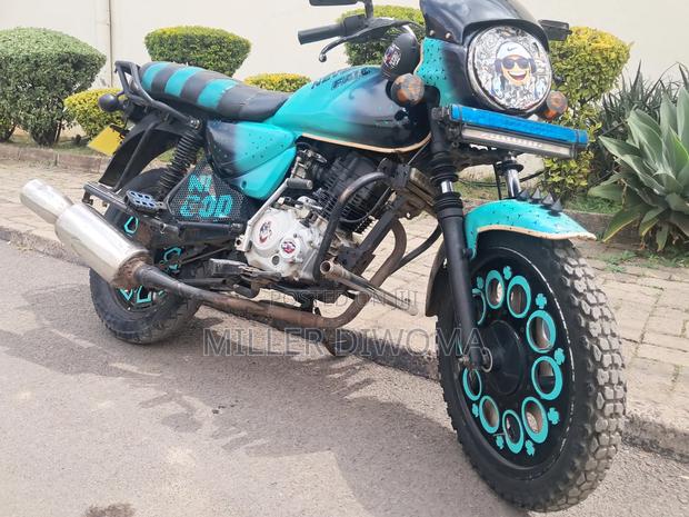 Bajaj Boxer 150 UG 2024 Red - thumbnail 3