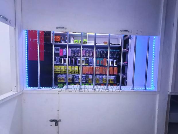 Accessories Shop on Sale - main view