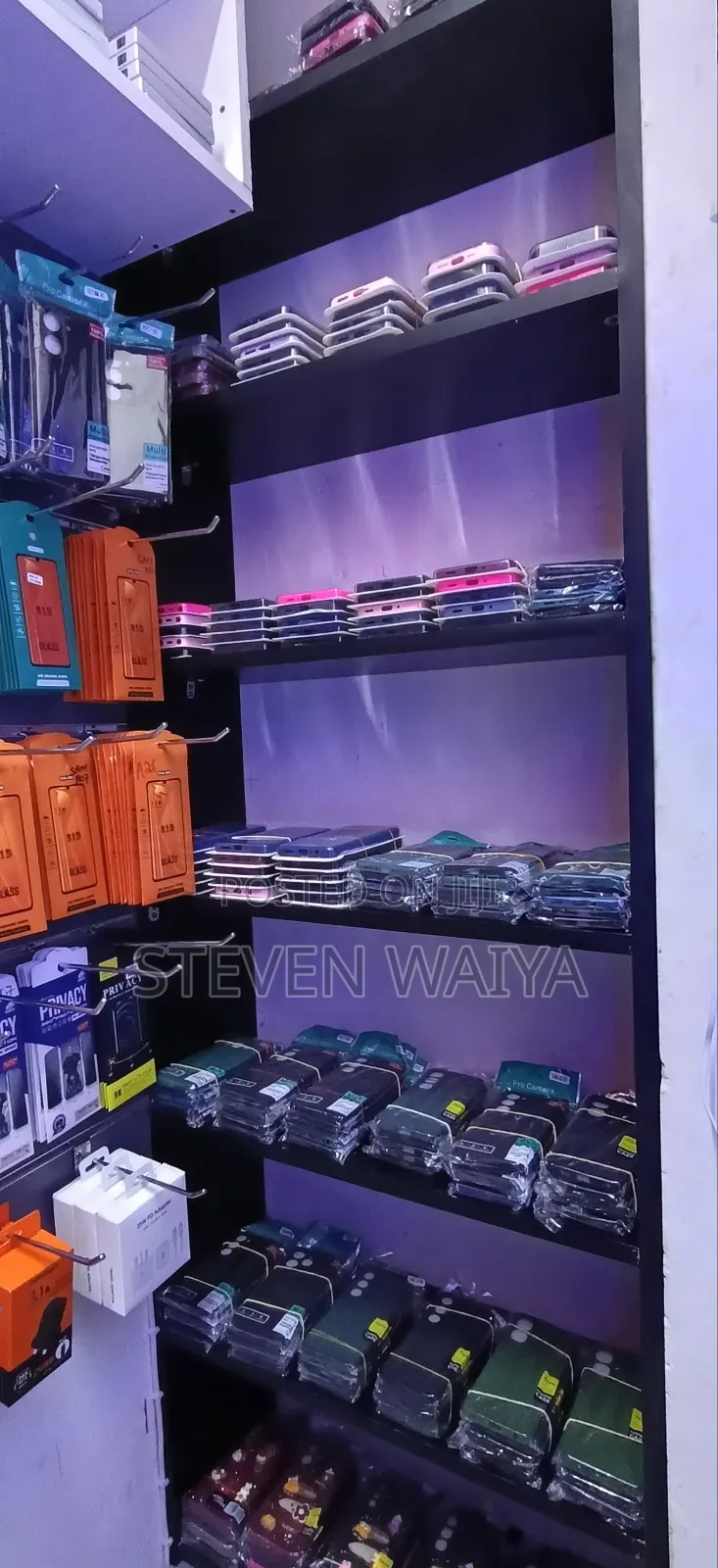 Accessories Shop on Sale