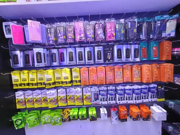 Accessories Shop on Sale - thumbnail 4