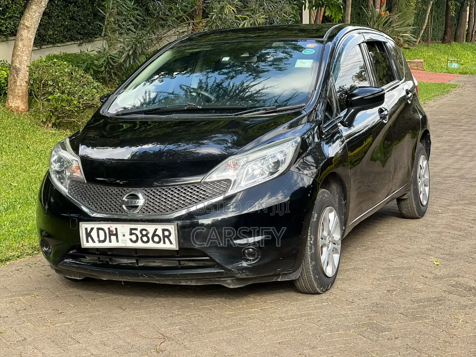 Nissan Note 2015 Black