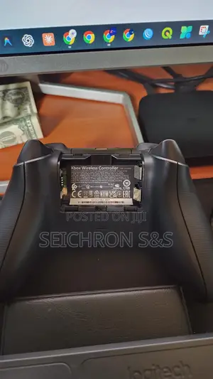 Xbox Series X/S Wireless Controller