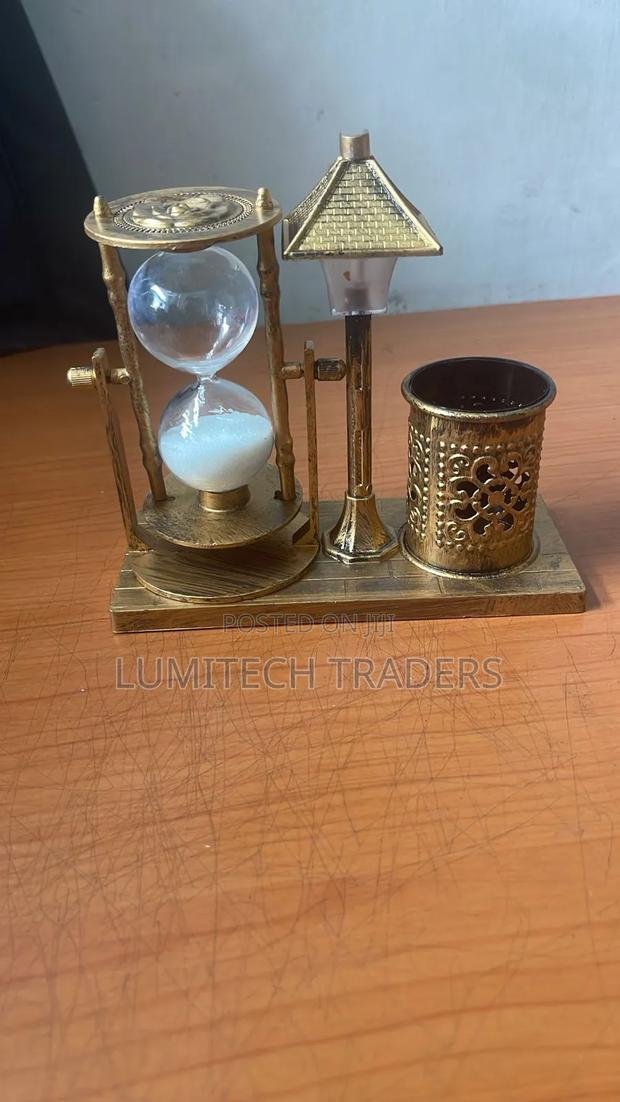 *Hour Glass With Lantern for Home Decor