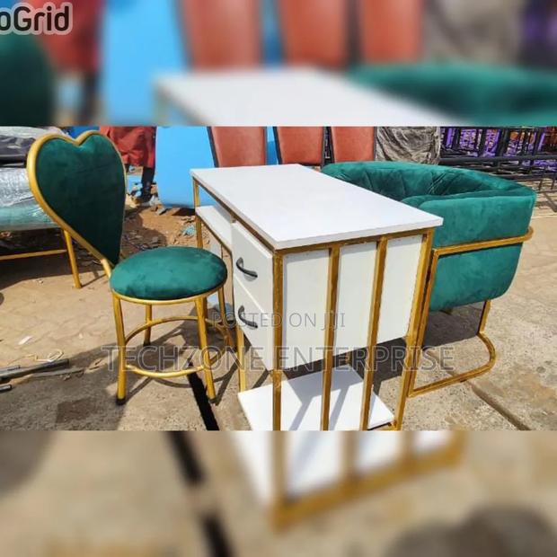 Salon Chairs and Table Available in Different Colors