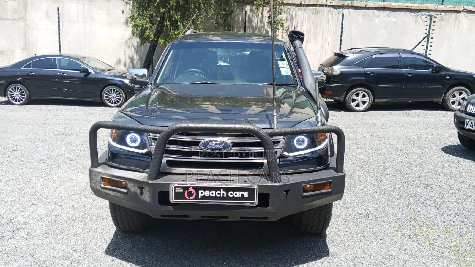 Ford Everest 2014 Black