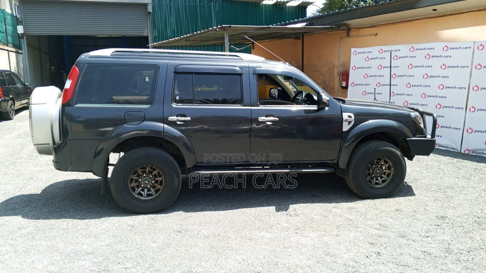 Ford Everest 2014 Black