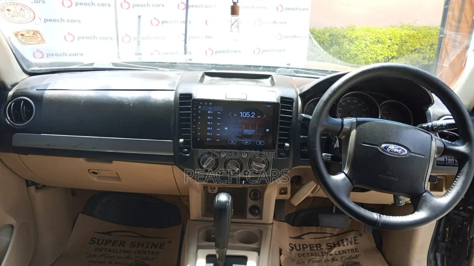 Ford Everest 2014 Black