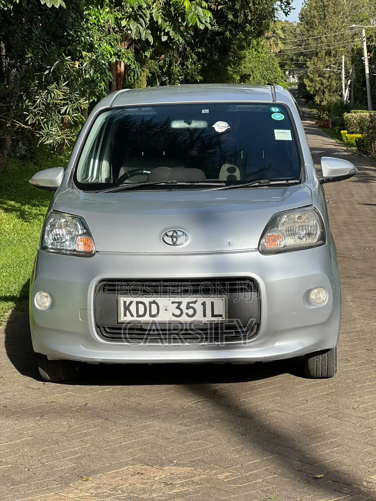 Toyota Porte 2014 Silver