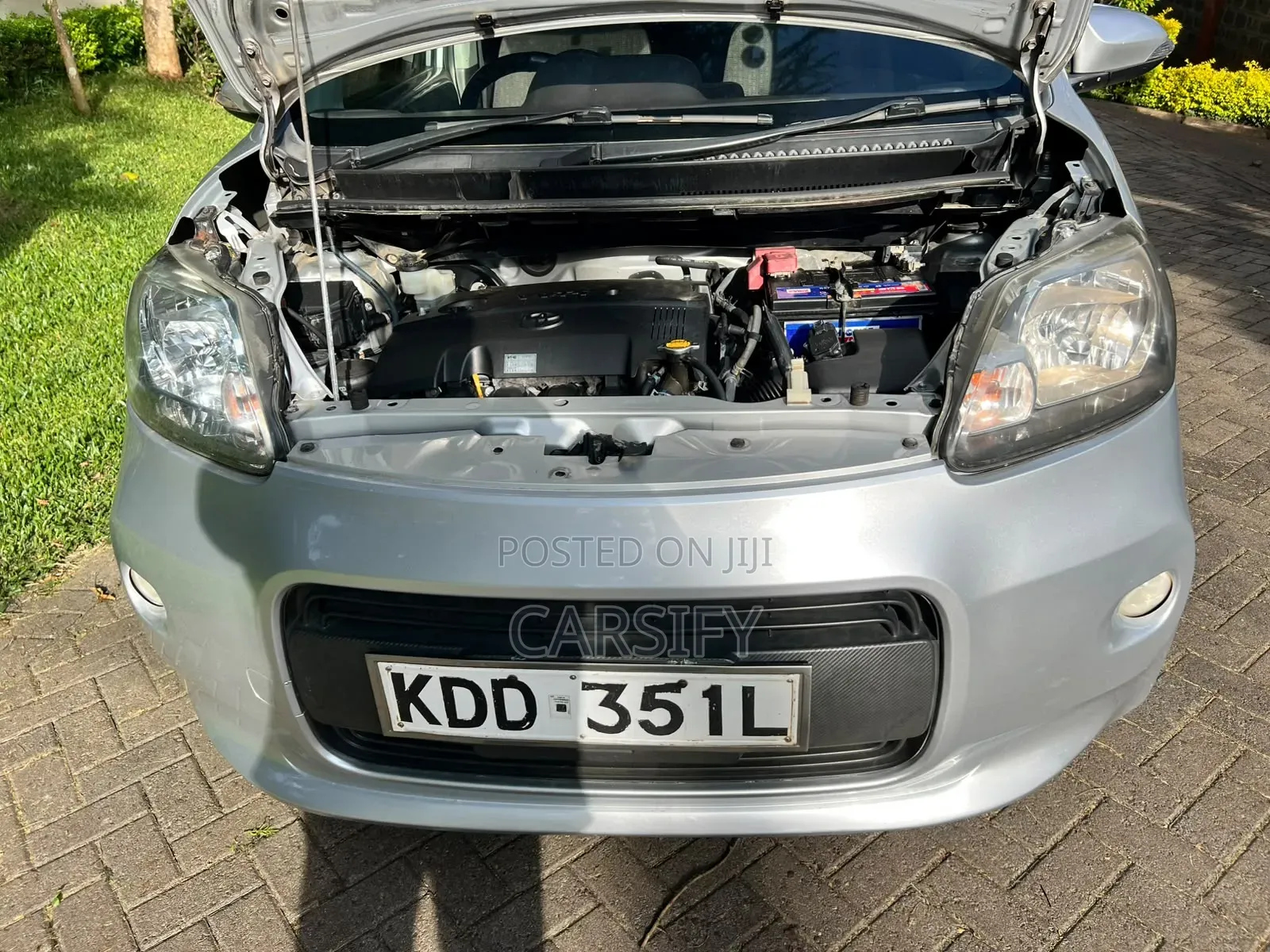 Toyota Porte 2014 Silver