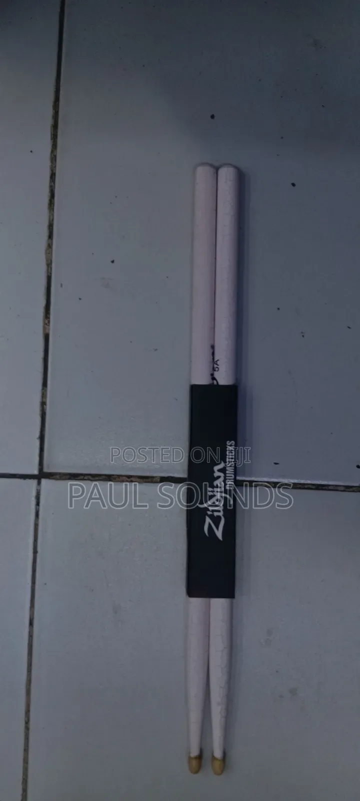 Zildjian 5a White Crackle Hickory Drumsticks
