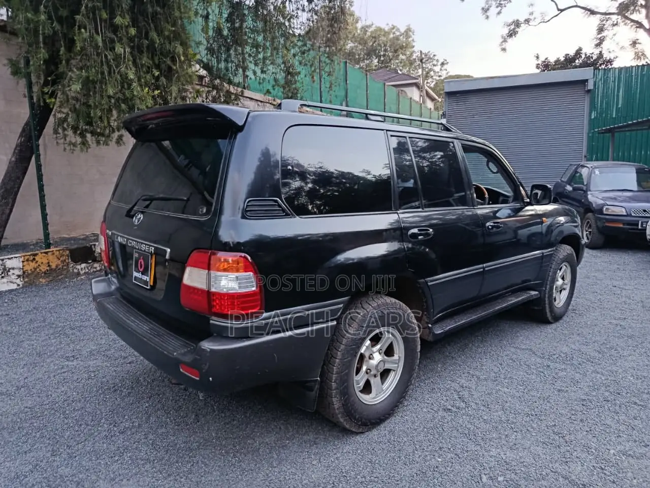 Toyota Land Cruiser 2005 Black