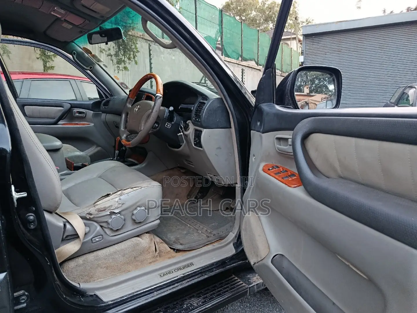 Toyota Land Cruiser 2005 Black