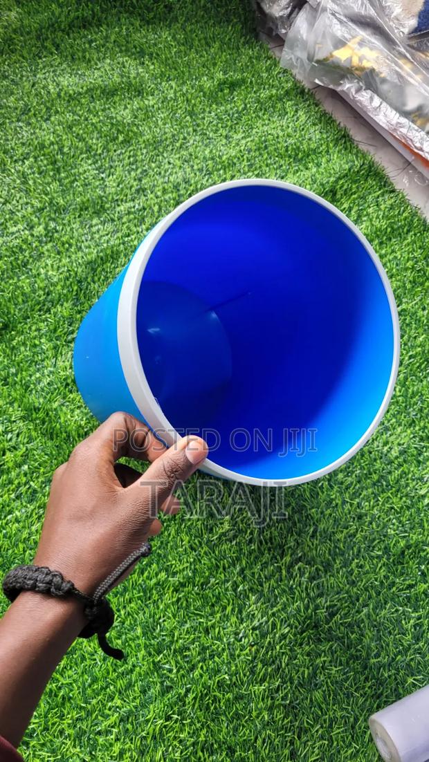 Kleaner 10l Open-Top Plastic Dustbin / Waste Basket for Home Office - thumbnail 6