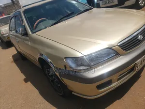 Toyota Corona Premio 2000 Gold