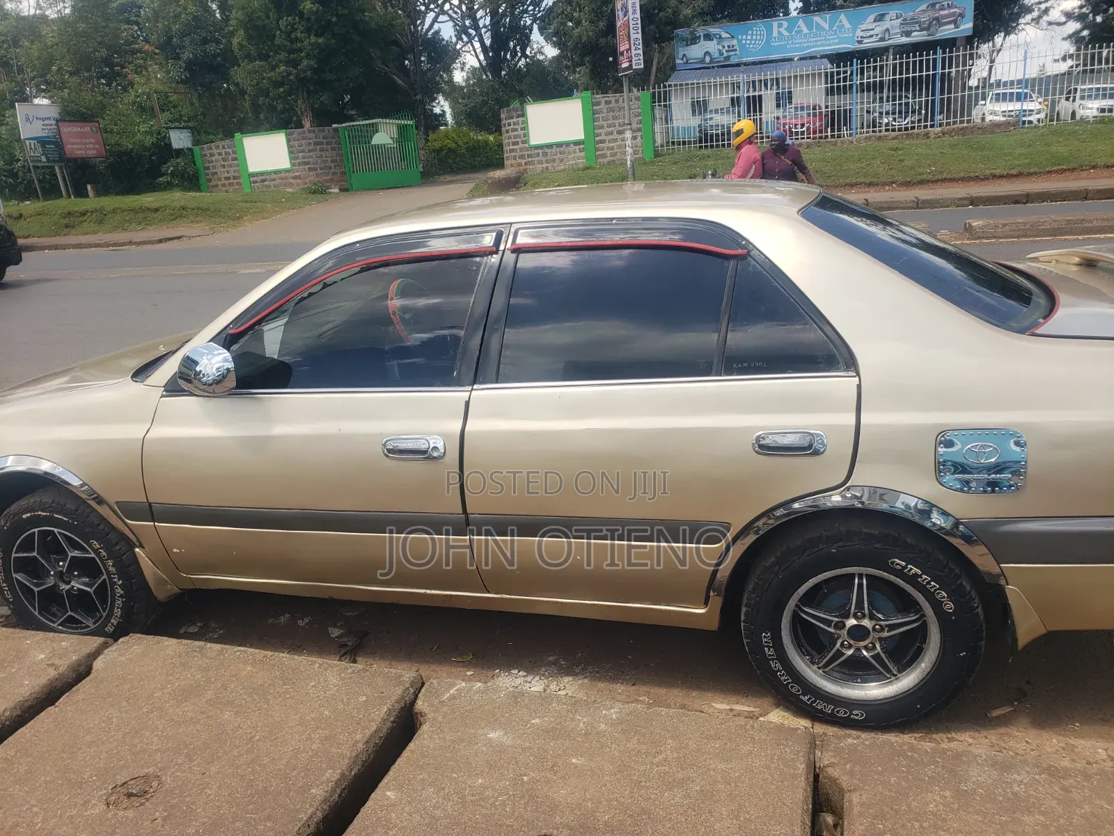 Toyota Corona Premio 2000 Gold