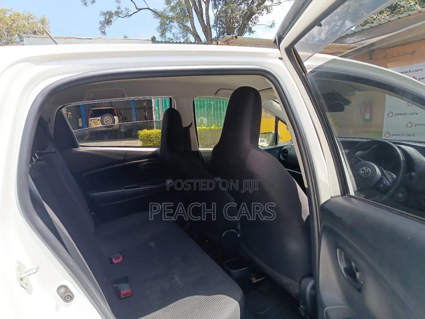Toyota Vitz 2019 White