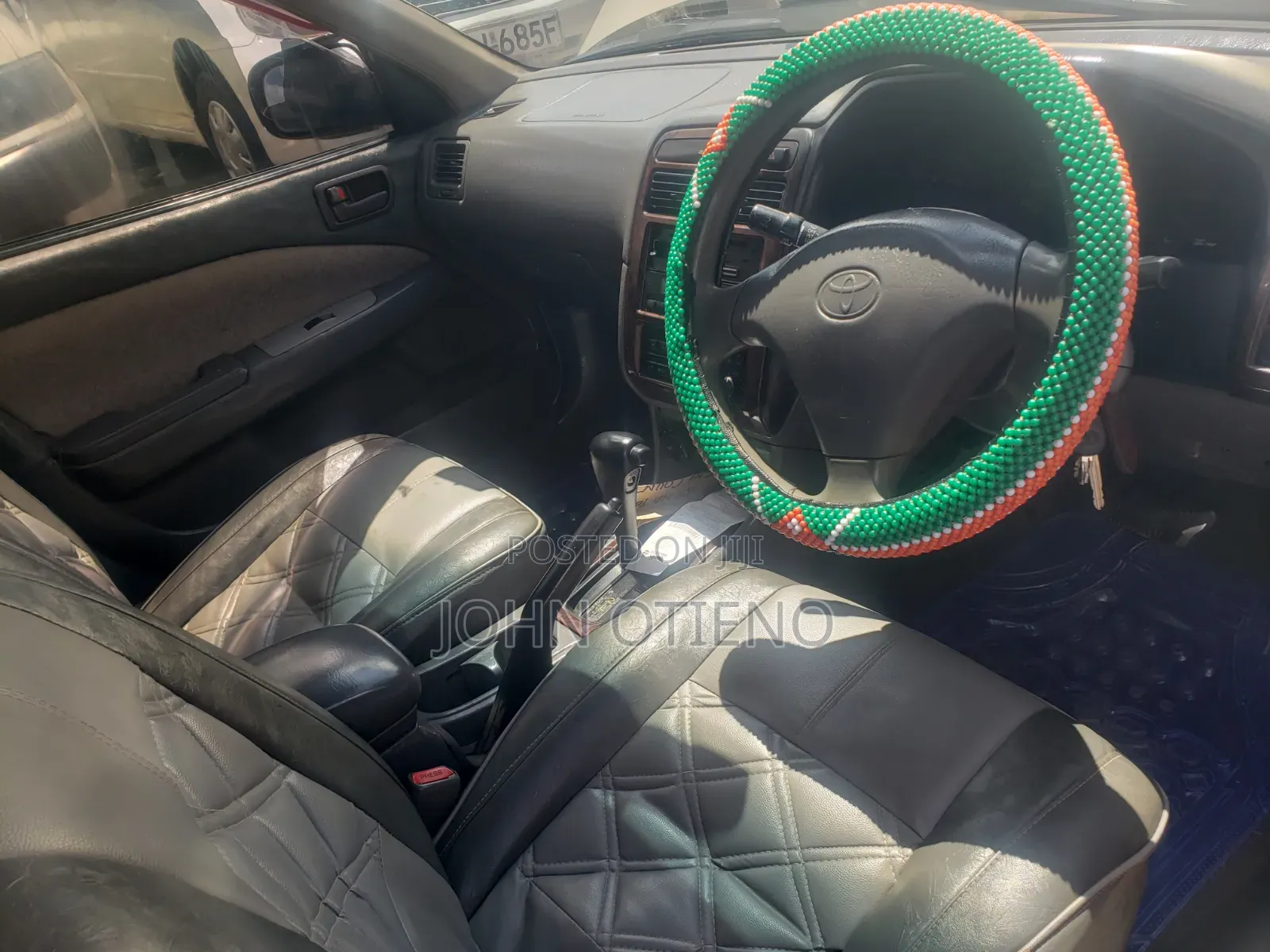 Toyota Corona Premio 2000 Gold