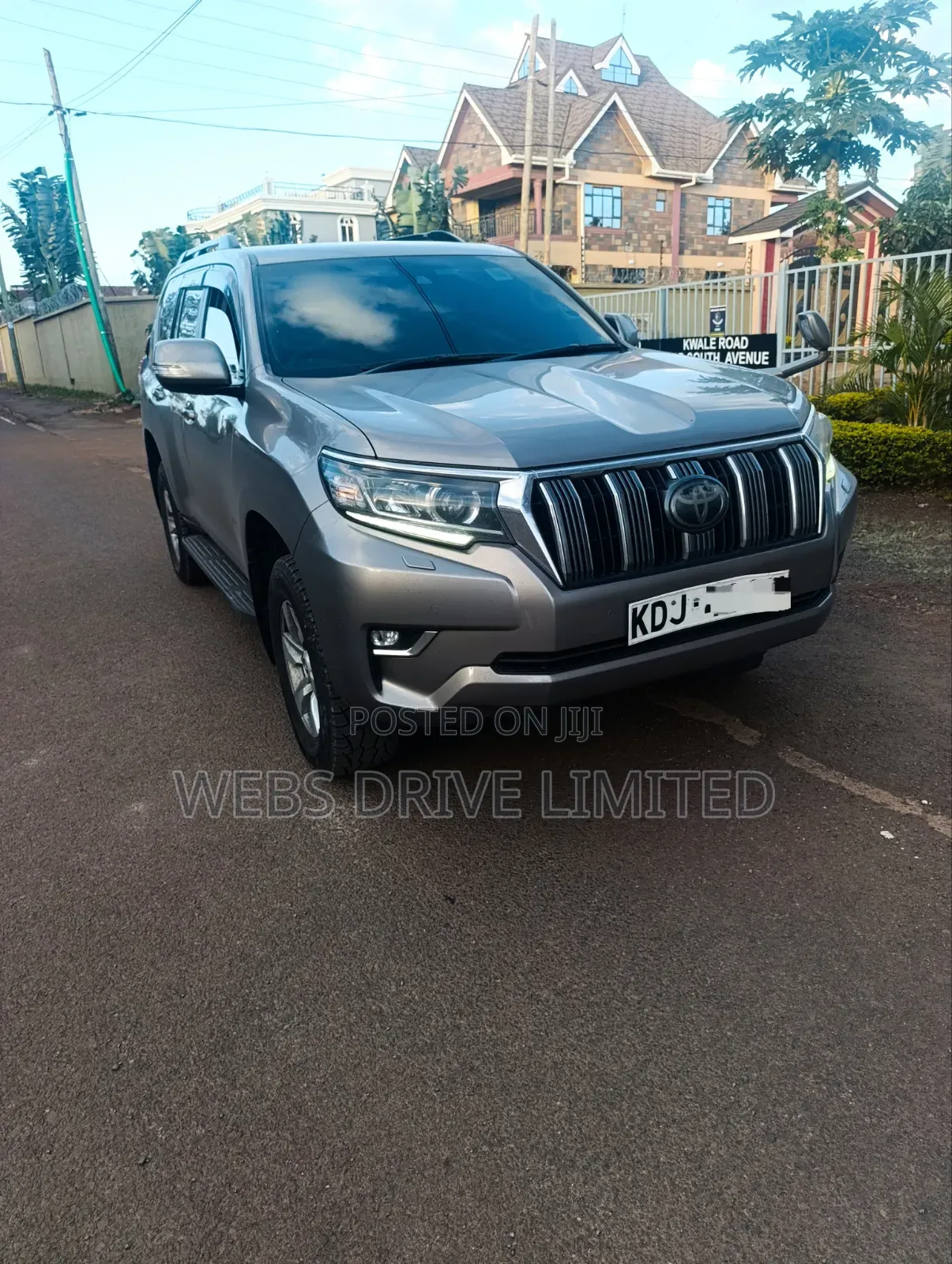 Toyota Land Cruiser Prado 2018 Gold