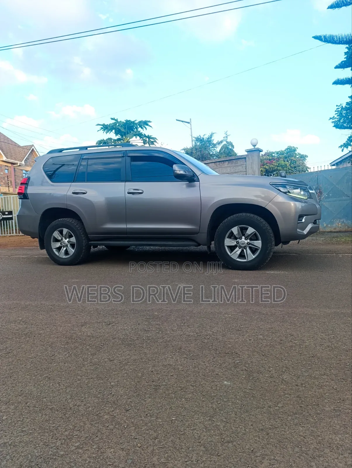 Toyota Land Cruiser Prado 2018 Gold