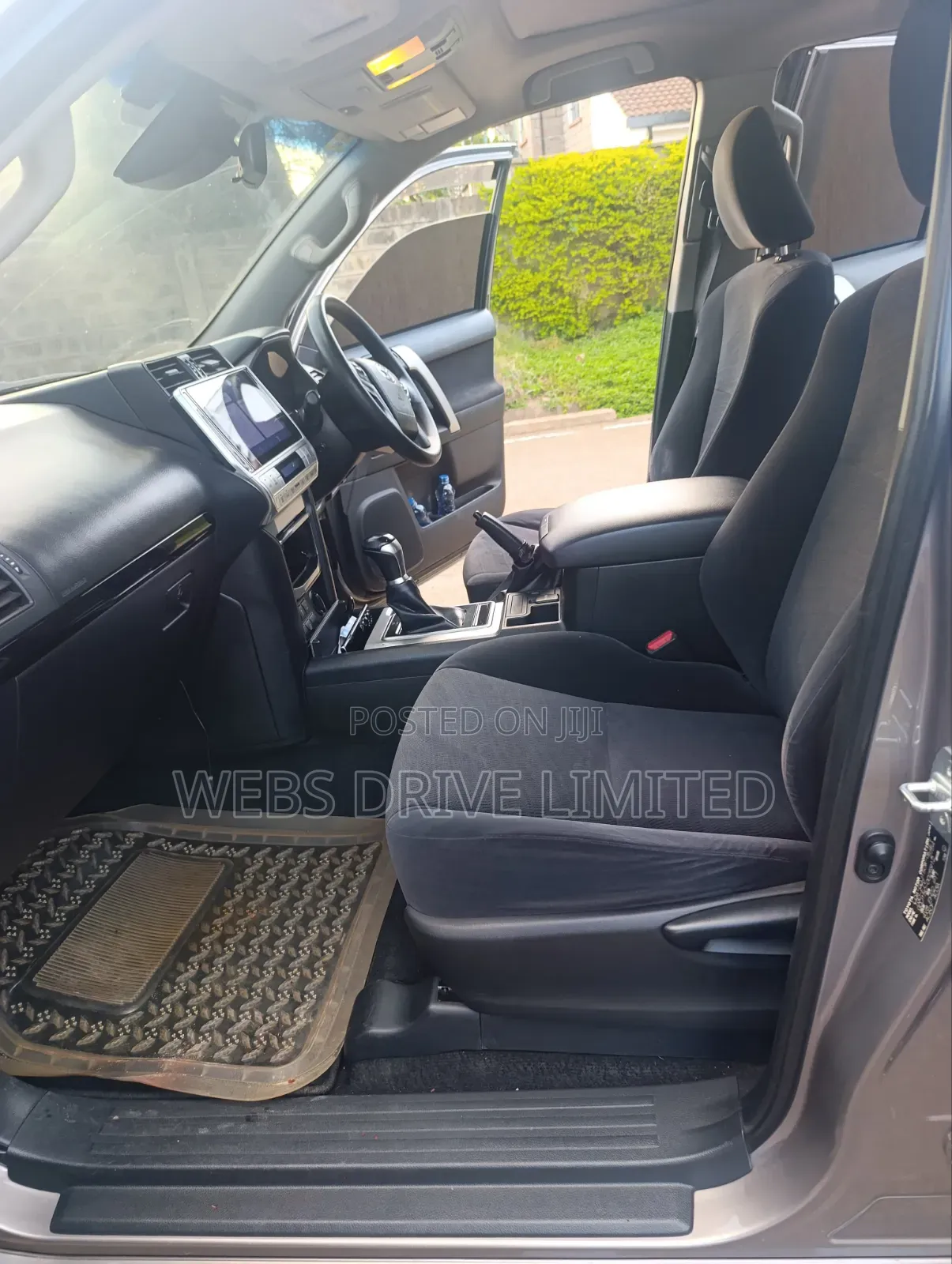 Toyota Land Cruiser Prado 2018 Gold