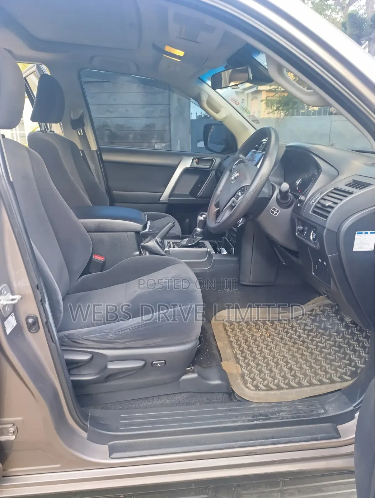 Toyota Land Cruiser Prado 2018 Gold