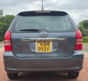 Toyota Wish 2004 Gray