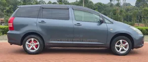 Toyota Wish 2004 Gray