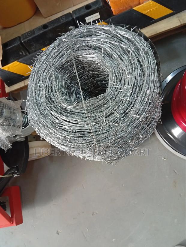 610mtr Barbed Wire - thumbnail 3